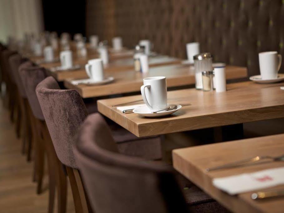 Courtyard By Marriott Berlin Teltow Hotell Eksteriør bilde